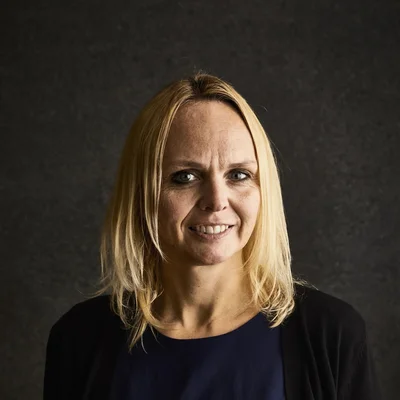 Lóa Björk Jóelsdóttir